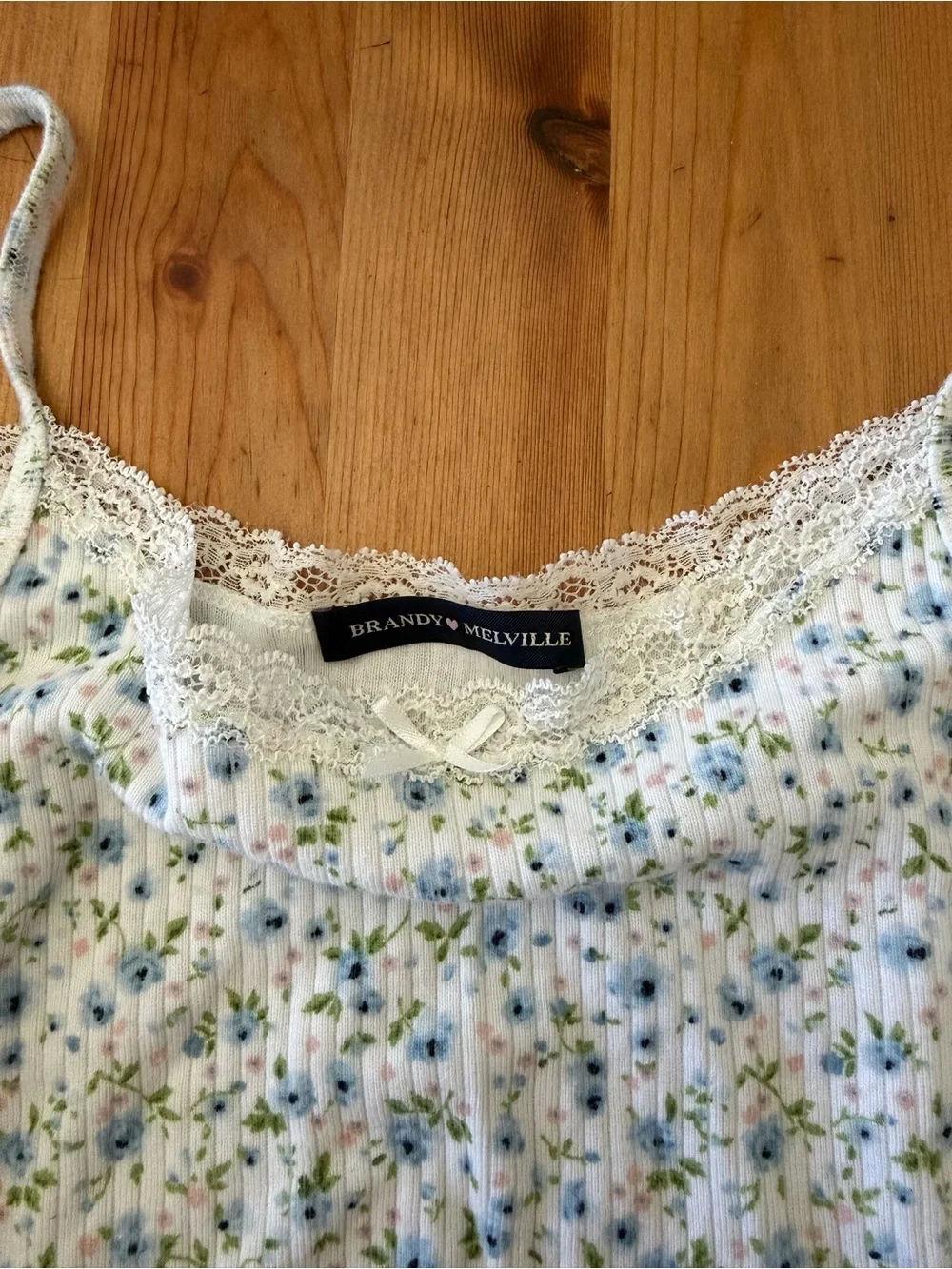 Brandy Melville White Floral Ribbed Lace-Trim Cami - Picture 2 of 2